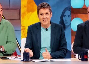 Cintora pierde los papeles