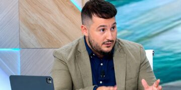 Los mensajes de Joan Guirado con Koldo abren brecha en el ‘ABC’ de Quirós