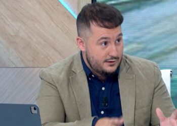 Los mensajes de Joan Guirado con Koldo abren brecha en el ‘ABC’ de Quirós