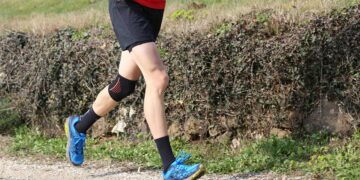 La demanda de productos de ortopedia deportiva en farmacias crece un 4% en el último año