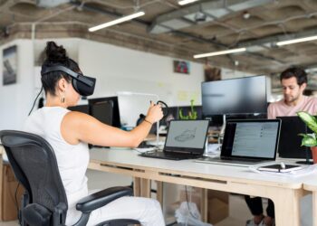 Así será la oficina de 2050: sin largos desplazamientos ni sede única y con un entorno laboral más tecnológico