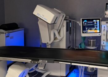 El Hospital Universitario La Luz incorpora una nueva unidad de litotricia extracorpórea
