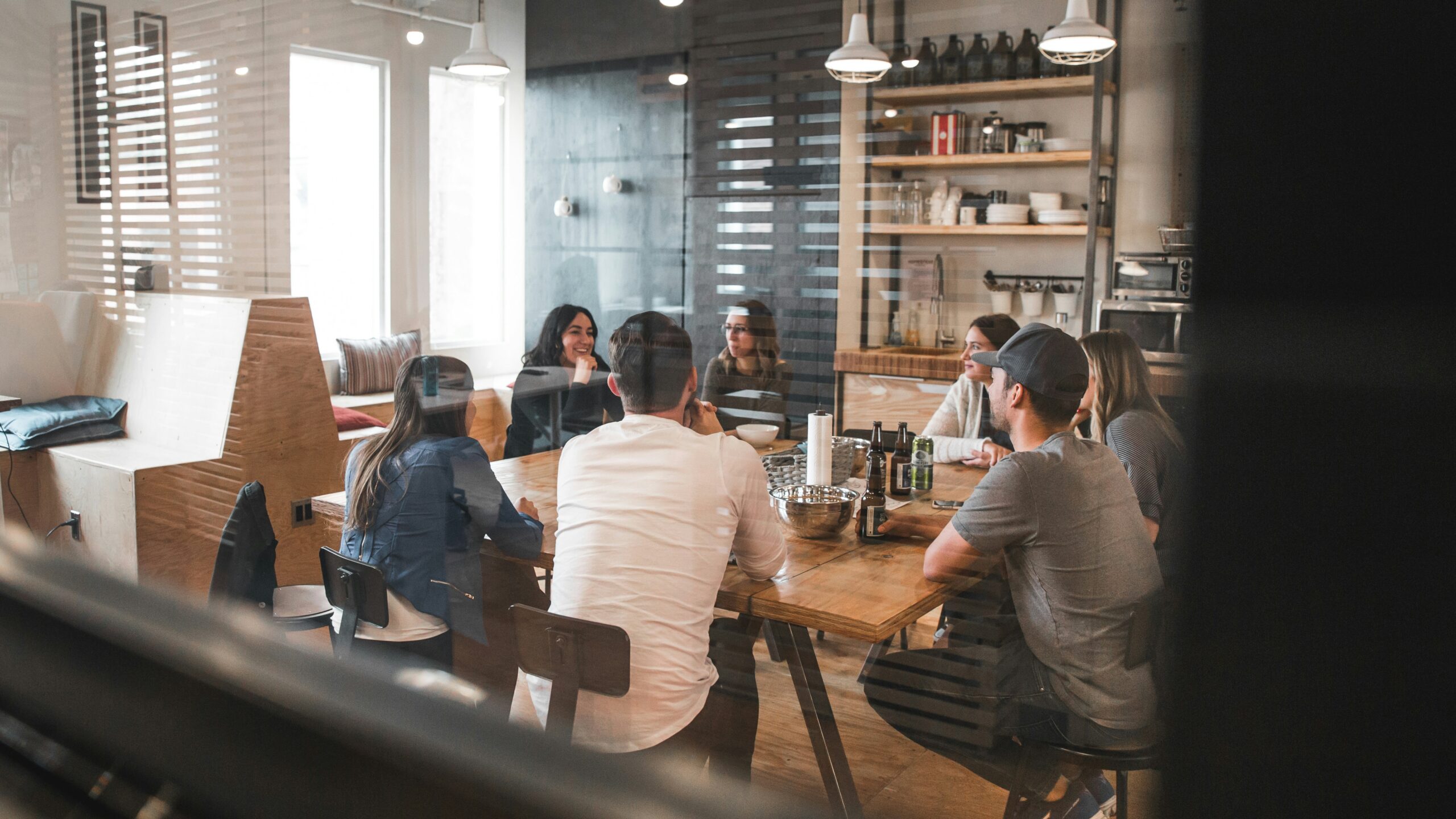 El auge de la IA impulsa el valor de las habilidades humanas y obliga a las empresas a prepararse