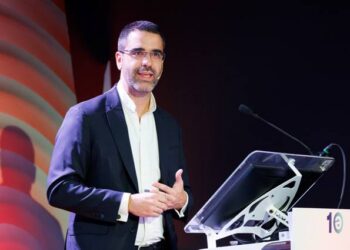 Estrategos celebra diez años de crecimiento en plena expansión de los Asuntos Públicos