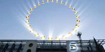 El ‘teaser’ del ‘Rosco’ de Mediaset deja a cuadros: desesperado, hortera y surrealista