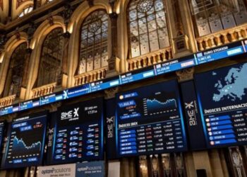 El Ibex 35 abre con caídas y pierde los 19.500 puntos