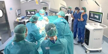 El Hospital Universitario La Luz apuesta por cirugía robótica de última generación