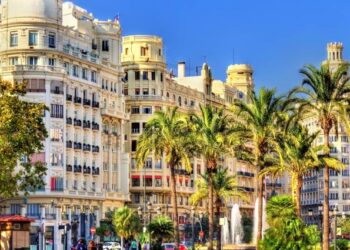 El teletrabajo está cambiando el mapa del consumo en verano