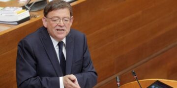 Puig coloca en su oficina de expresidente al sobrino de Gabriela Bravo, su futura esposa