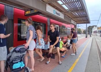 Metrovalencia oferta 165.000 plazas para facilitar los desplazamientos durante el eclipse