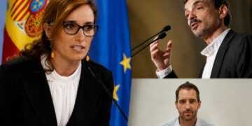 El núcleo duro de Mónica García llega exhausto a la comparecencia por Ceuta