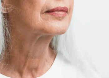 Cuello y escote: las grandes olvidadas del cuidado facial
