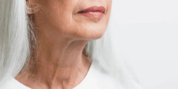Cuello y escote: las grandes olvidadas del cuidado facial