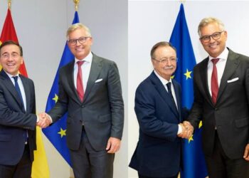 Albares y Vivas en Bruselas, dos hombres y un destino (político): Ceuta