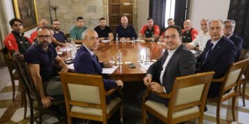 La Generalitat moviliza 15,4 millones para mejorar los salarios y reforzar la plantilla de bomberos forestales