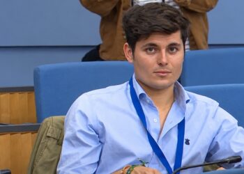 El Congreso retira definitivamente la acreditación de prensa a Vito Quiles