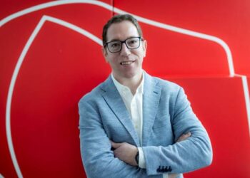 Siete de cada diez españoles sienten un vínculo emocional con alguna marca tecnológica