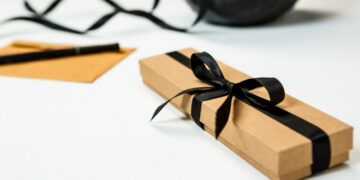 Regalos corporativos premium: cómo refuerzan la marca y el employer branding